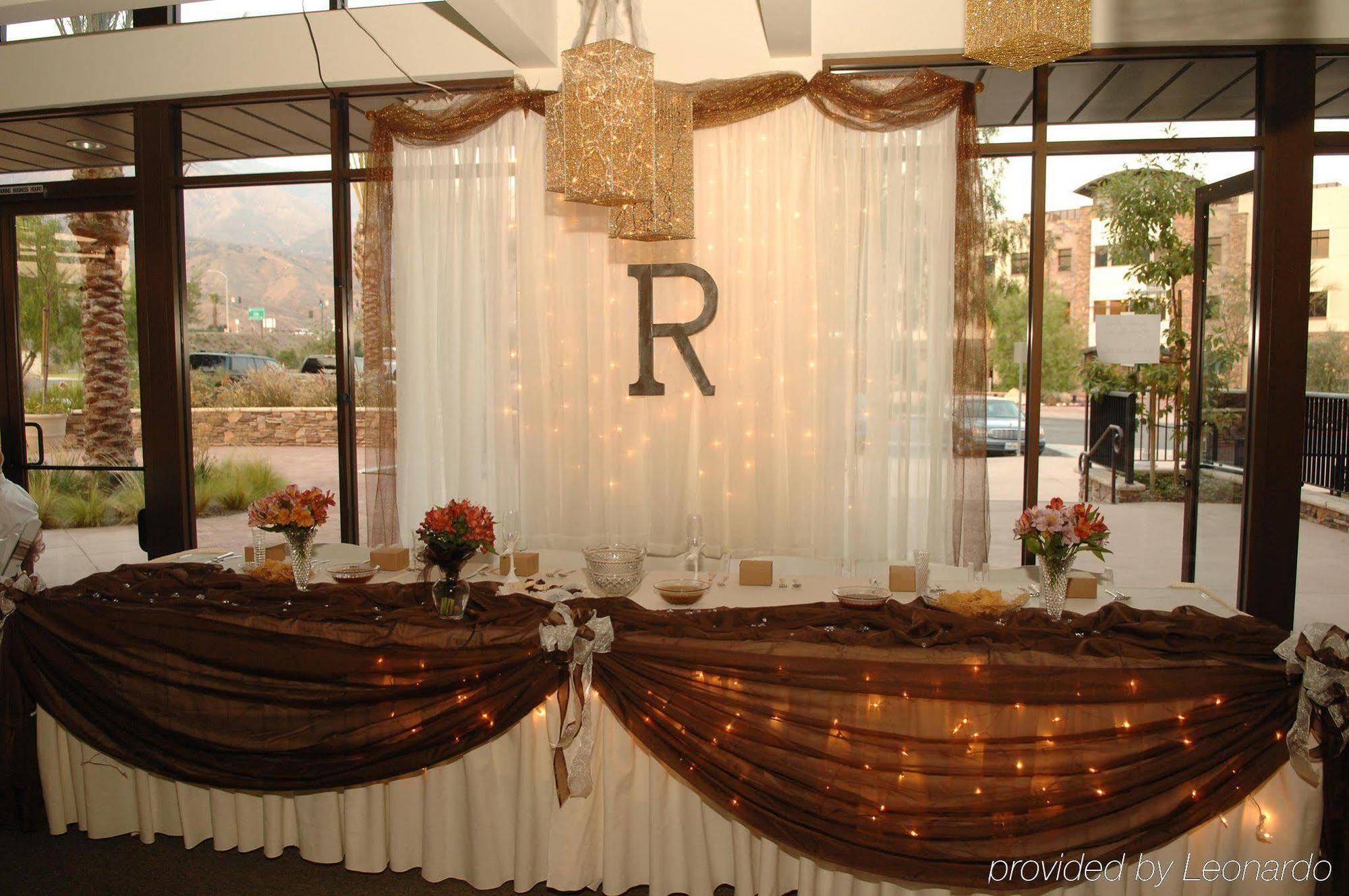 Hampton Inn & Suites Highland San Bernardino Restaurant foto